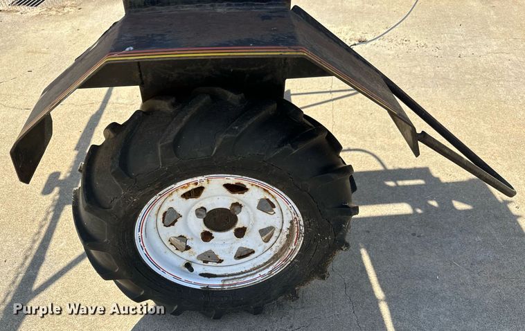 image for item MS9818 May-West Little Wesley Walker weed wiper