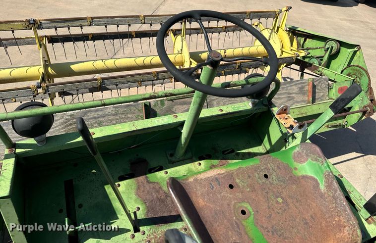image for item MS9820 John Deere  800 swather / windrower