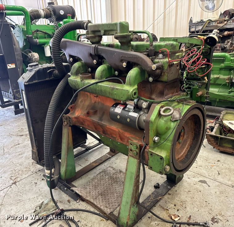 image for item MS9822 John Deere 404D power unit