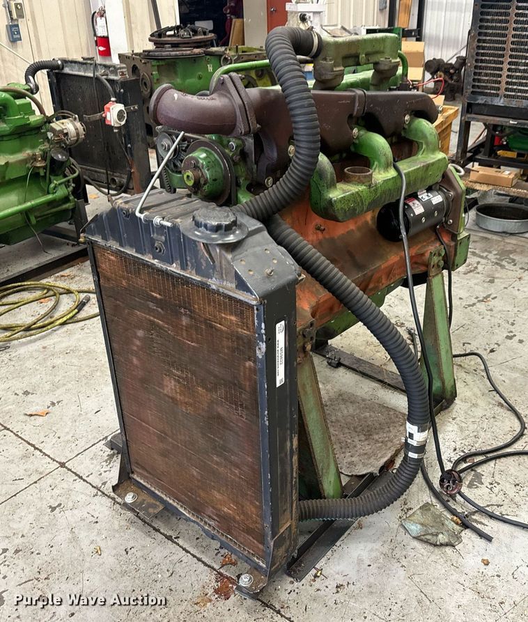 image for item MS9822 John Deere 404D power unit