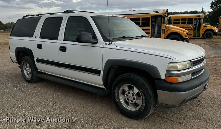 image for item MS9847 2001 Chevrolet  Suburban K1500 SUV