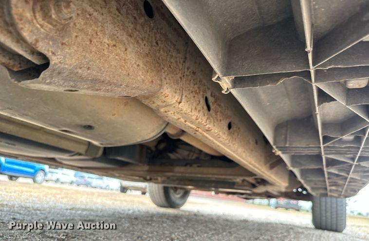 image for item MS9847 2001 Chevrolet  Suburban K1500 SUV