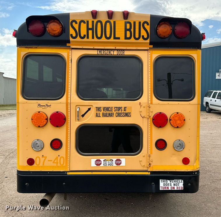 image for item MS9848 2007 Chevrolet Express G3500 school bus