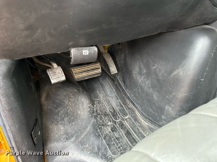 image for item MS9849 2007 Chevrolet Express G3500 school bus