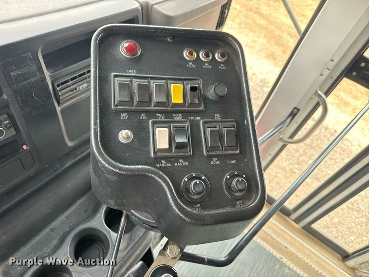 image for item MS9849 2007 Chevrolet Express G3500 school bus