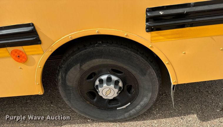image for item MS9849 2007 Chevrolet Express G3500 school bus