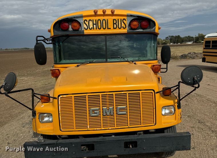 image for item MS9850 2003 Blue Bird CV 20 school bus