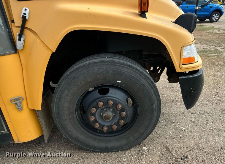 image for item MS9851 2010 Blue Bird  Vision CV2311S school bus