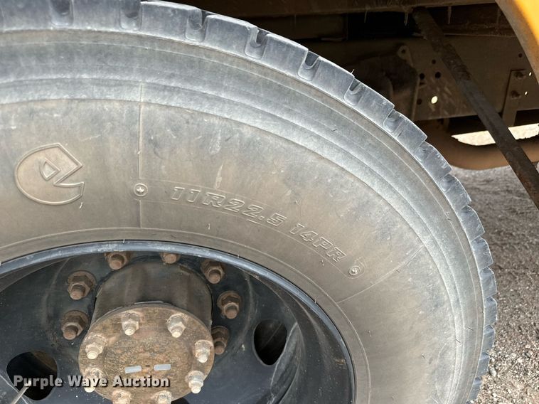 image for item MS9851 2010 Blue Bird  Vision CV2311S school bus