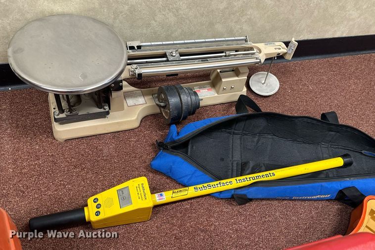 image for item MS9852 Surveying equipment 