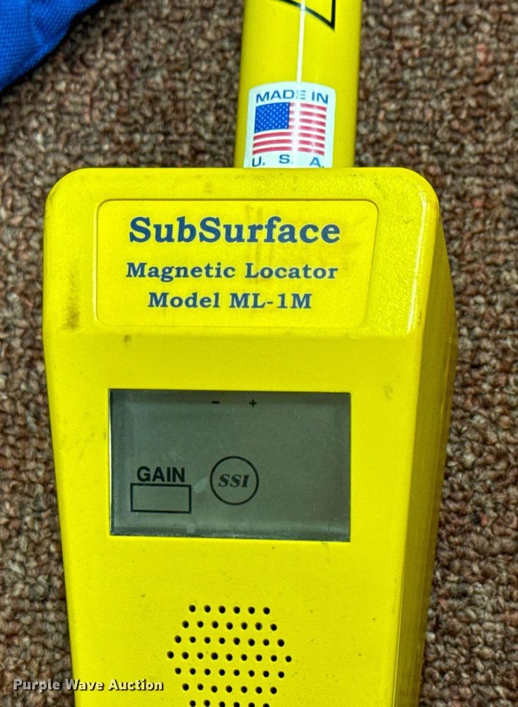 image for item MS9852 Surveying equipment 