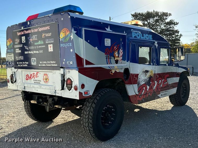 image for item MS9863 1990 AM General  HMMWV SUV