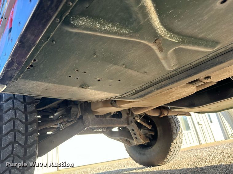 image for item MS9863 1990 AM General  HMMWV SUV