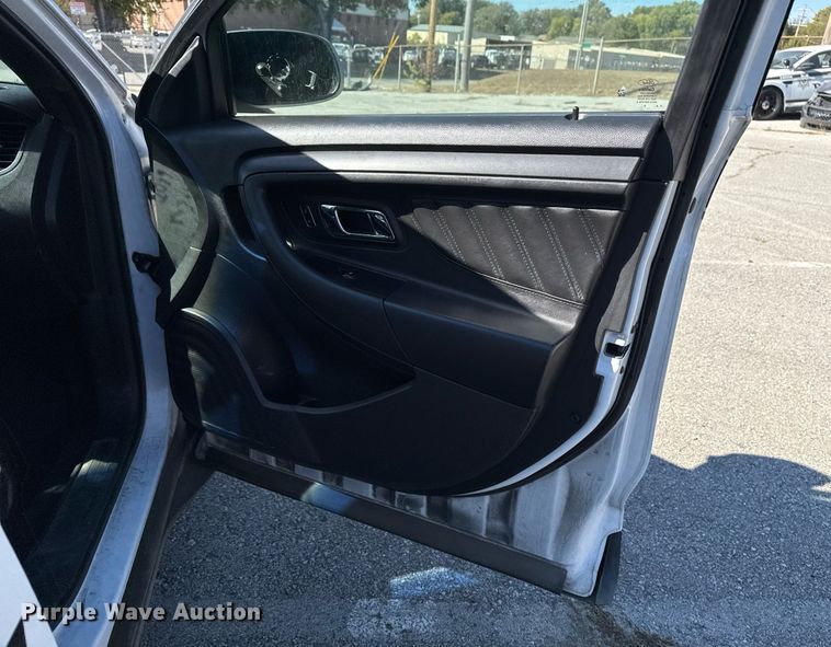 image for item NO9508 2015 Ford Taurus Police Interceptor