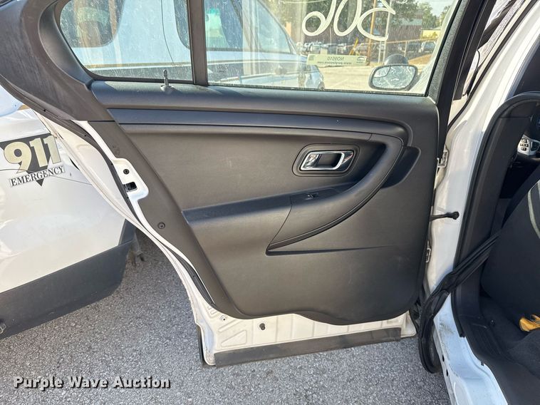 image for item NO9510 2015 Ford Taurus Police Interceptor