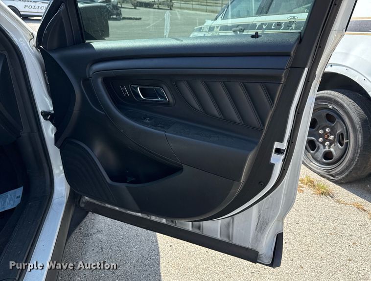 image for item NO9511 2015 Ford Taurus Police Interceptor