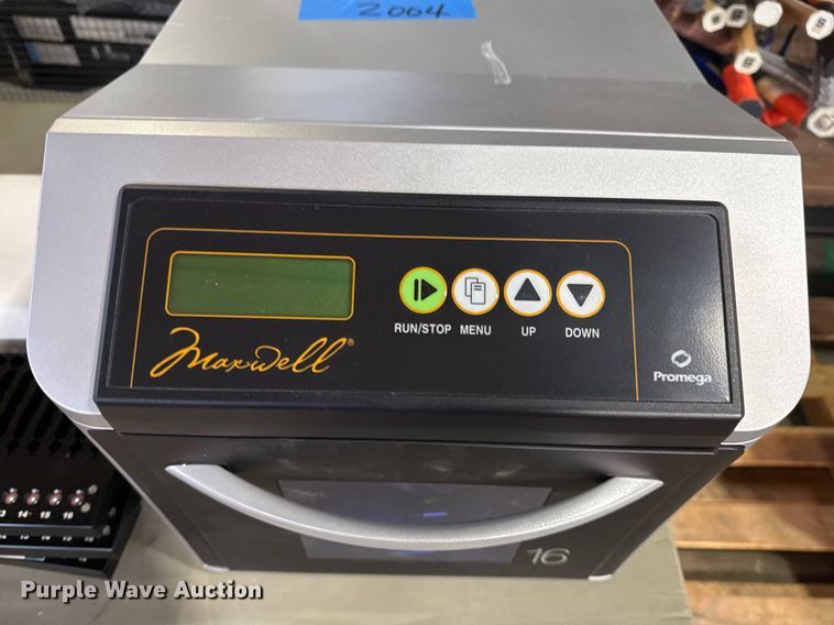 image for item NO9516 Promega Maxwell 16 Forensic AS3060 DNA extractor 