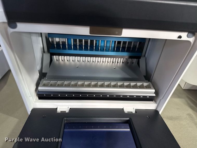 image for item NO9517 Promega Maxwell 16 Forensic AS3060 DNA extractor