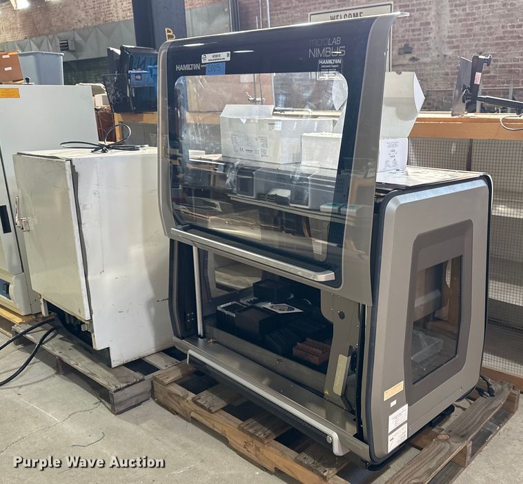 image for item NO9519 Hamilton MicroLab Nimbus digital drybath