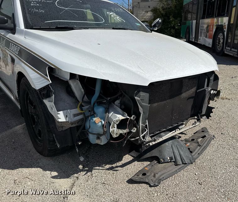 image for item NO9521 2015 Ford Taurus Police Interceptor