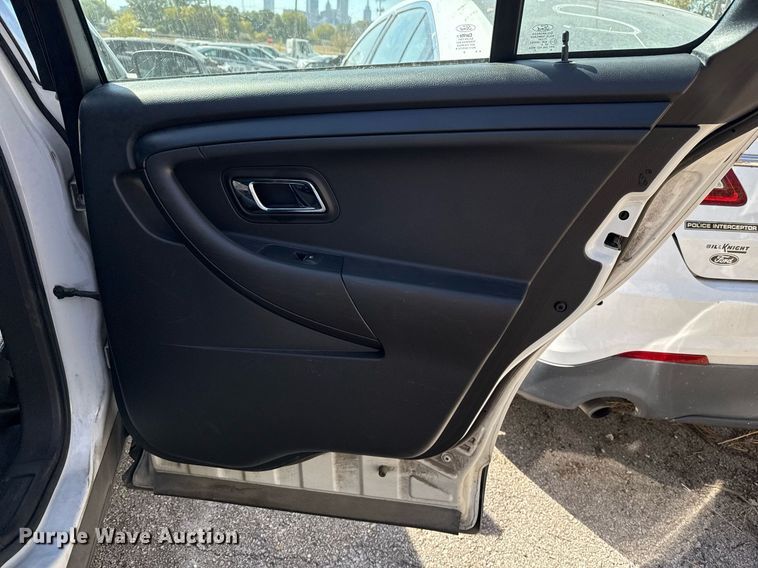 image for item NO9521 2015 Ford Taurus Police Interceptor