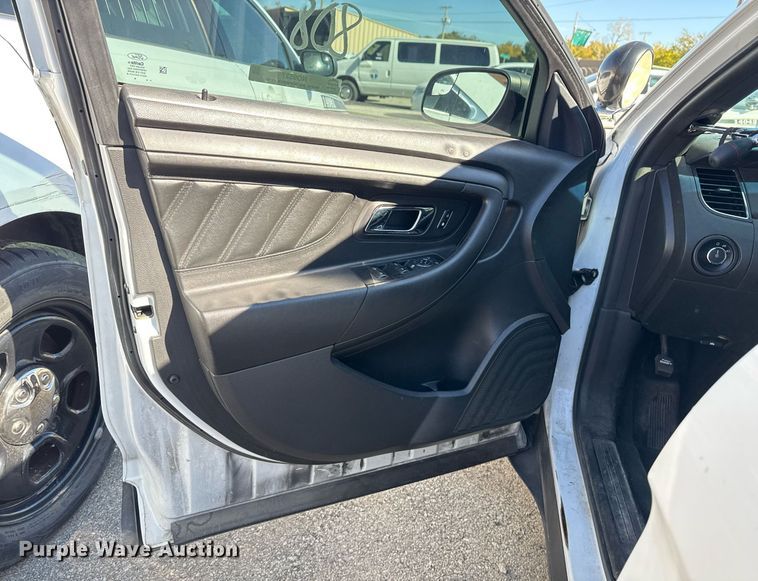 image for item NO9527 2015 Ford Taurus Police Interceptor