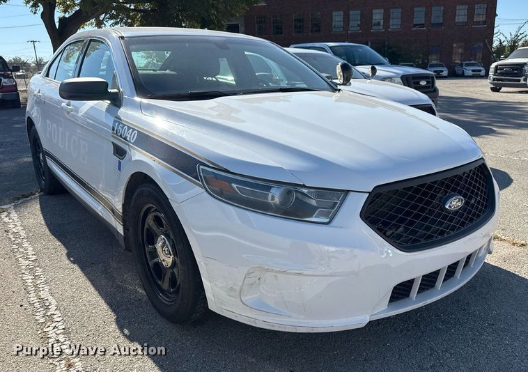 image for item NO9532 2015 Ford Taurus Police Interceptor 