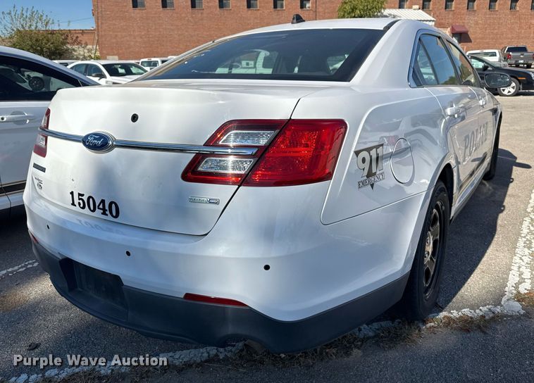 image for item NO9532 2015 Ford Taurus Police Interceptor 