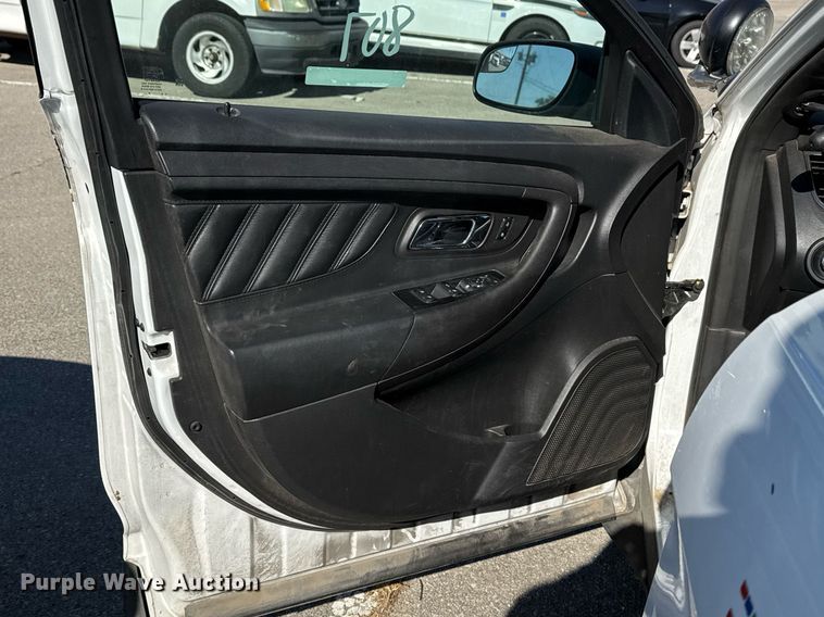 image for item NO9532 2015 Ford Taurus Police Interceptor 