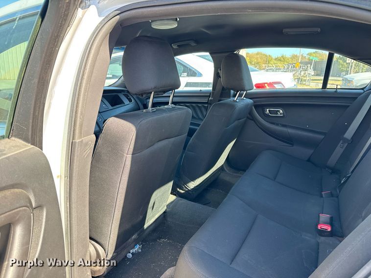 image for item NO9532 2015 Ford Taurus Police Interceptor 