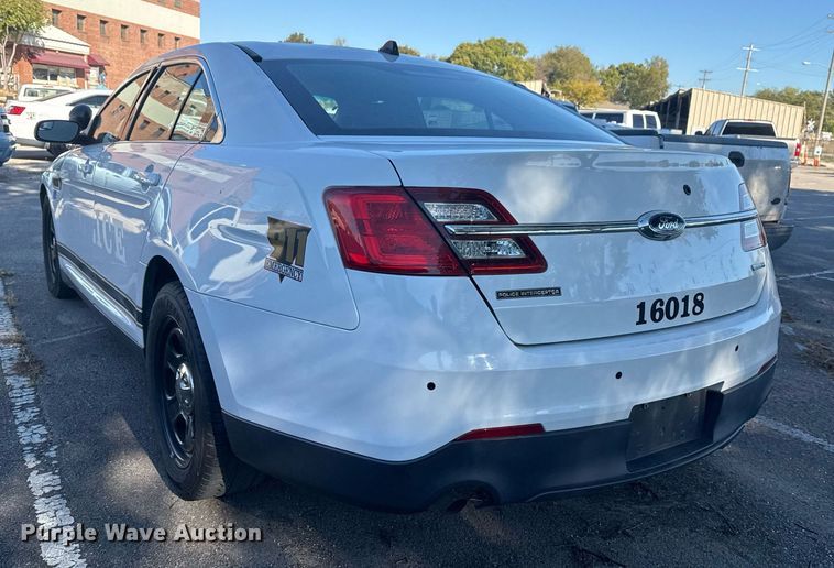 image for item NO9536 2016 Ford Taurus Police Interceptor