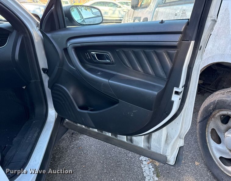 image for item NO9536 2016 Ford Taurus Police Interceptor