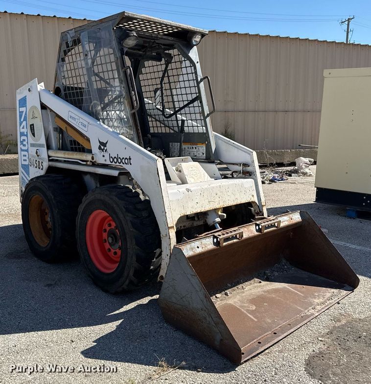 image for item NO9541 1994 Bobcat 743B skid steer loader