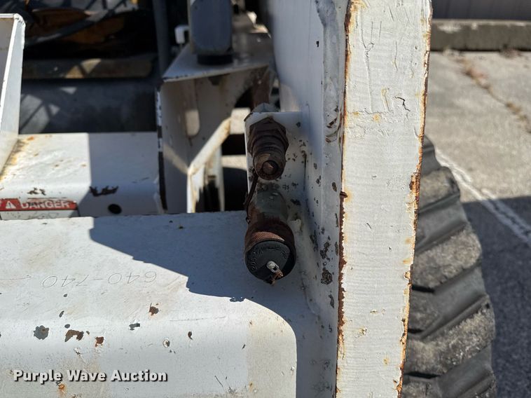 image for item NO9541 1994 Bobcat 743B skid steer loader