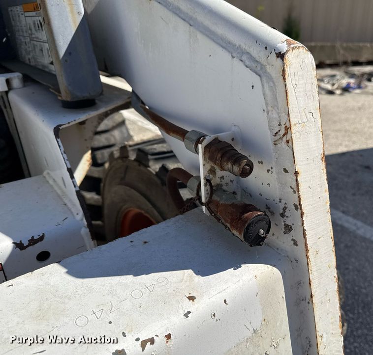 image for item NO9541 1994 Bobcat 743B skid steer loader