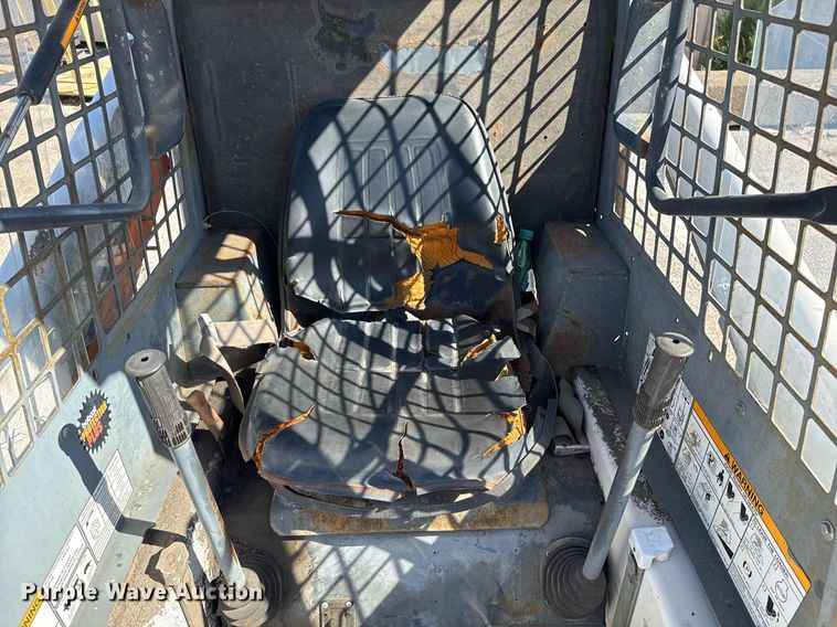 image for item NO9541 1994 Bobcat 743B skid steer loader