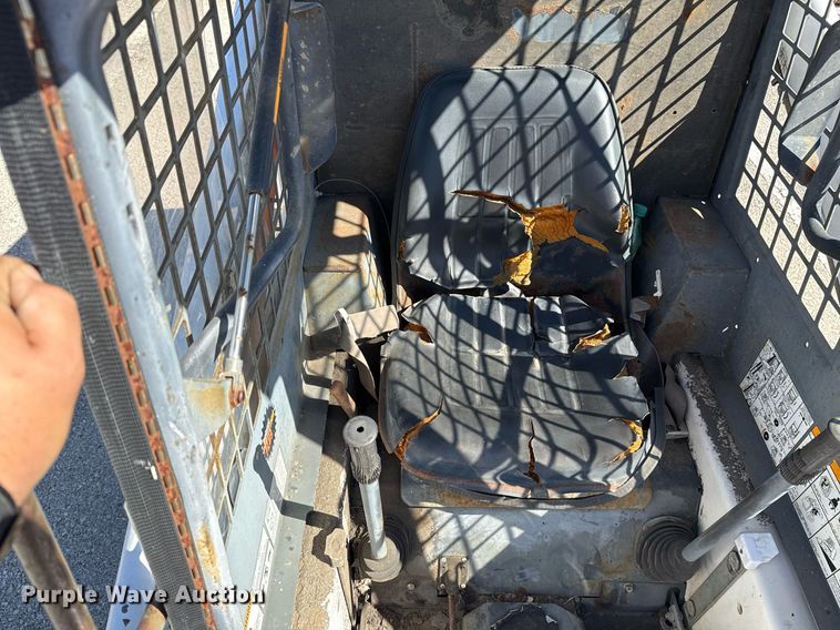 image for item NO9541 1994 Bobcat 743B skid steer loader