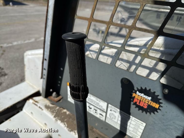 image for item NO9541 1994 Bobcat 743B skid steer loader