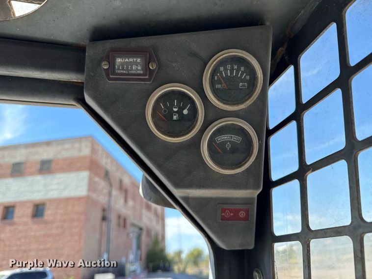 image for item NO9541 1994 Bobcat 743B skid steer loader