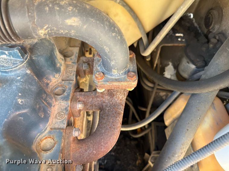 image for item NO9541 1994 Bobcat 743B skid steer loader