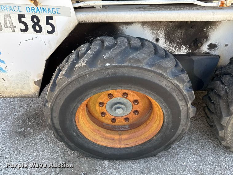 image for item NO9541 1994 Bobcat 743B skid steer loader