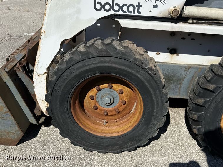 image for item NO9541 1994 Bobcat 743B skid steer loader