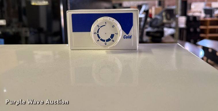 image for item NO9559 Fisher Scientific Isotemp refrigerator 