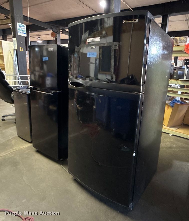 image for item NO9560 (3) refrigerators