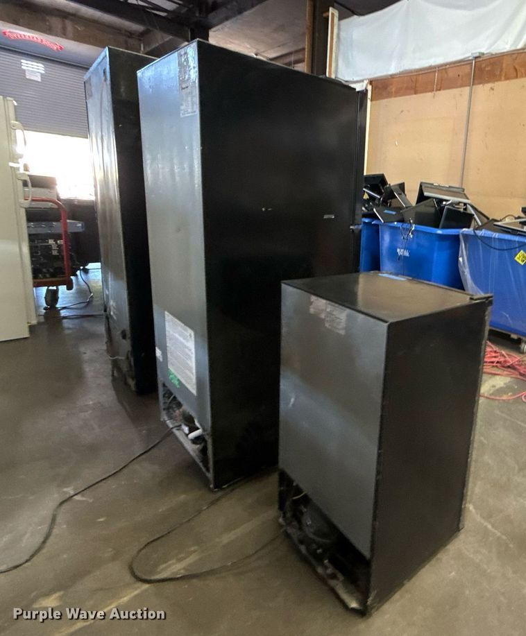 image for item NO9560 (3) refrigerators