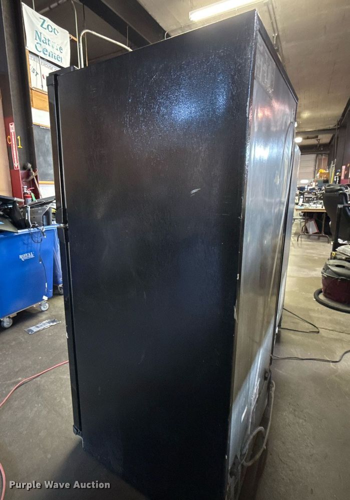 image for item NO9560 (3) refrigerators