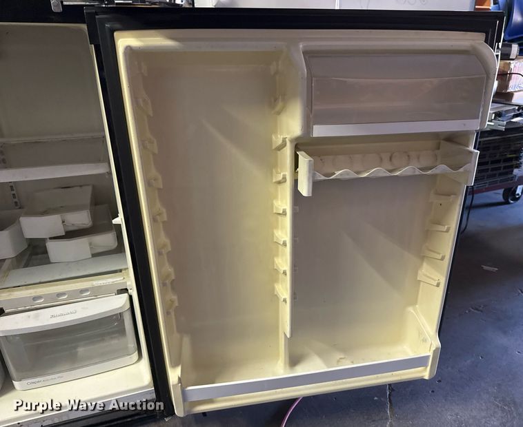 image for item NO9560 (3) refrigerators