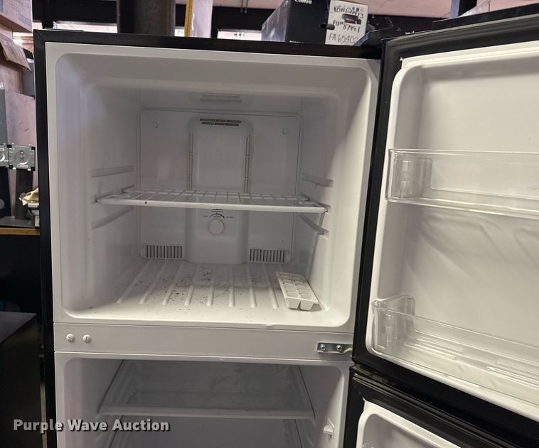 image for item NO9560 (3) refrigerators