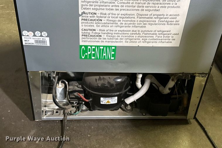 image for item NO9560 (3) refrigerators