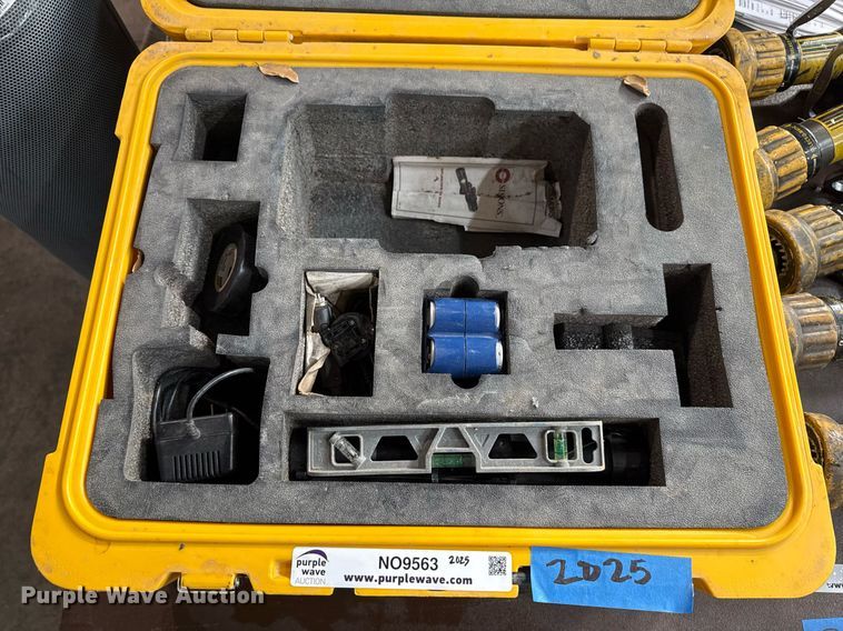 image for item NO9563 Spectra DG613 pipe laser